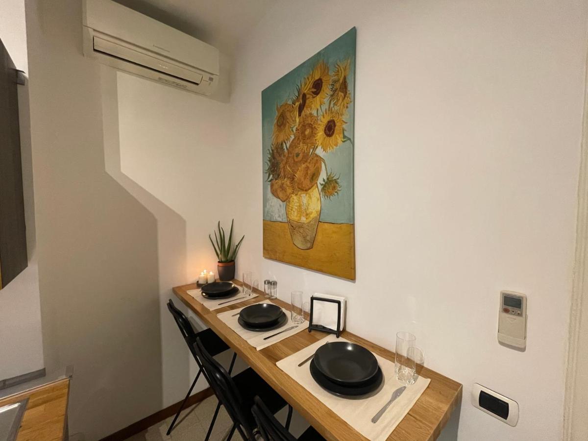 C&Y Apartments - Roma Prati - Luxury Double Studio With Kitchen Bagian luar foto